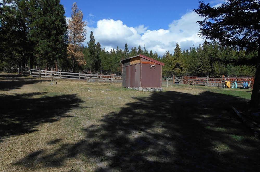 Отель Dream Haven Guest Ranch Мэрион Экстерьер фото